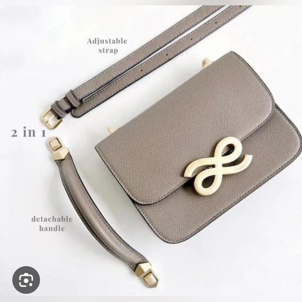 Elegant Brown Crossbody Bag with Gold Accent - Picture 11 of 12